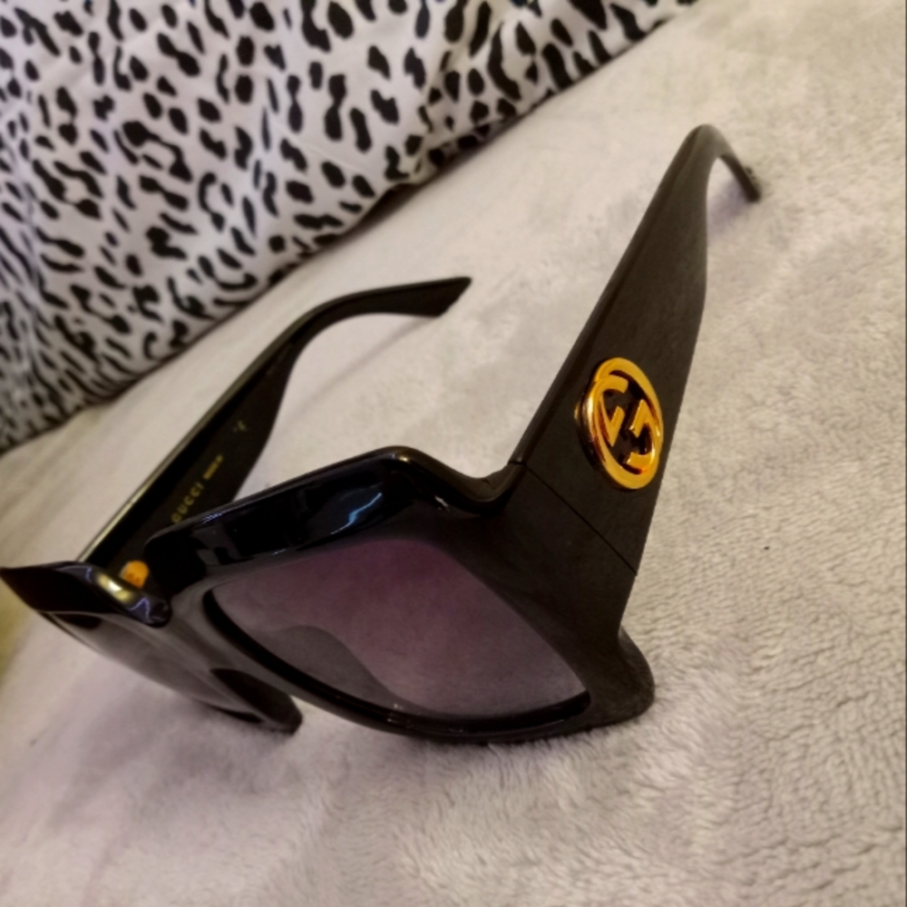 Gucci sunglasses